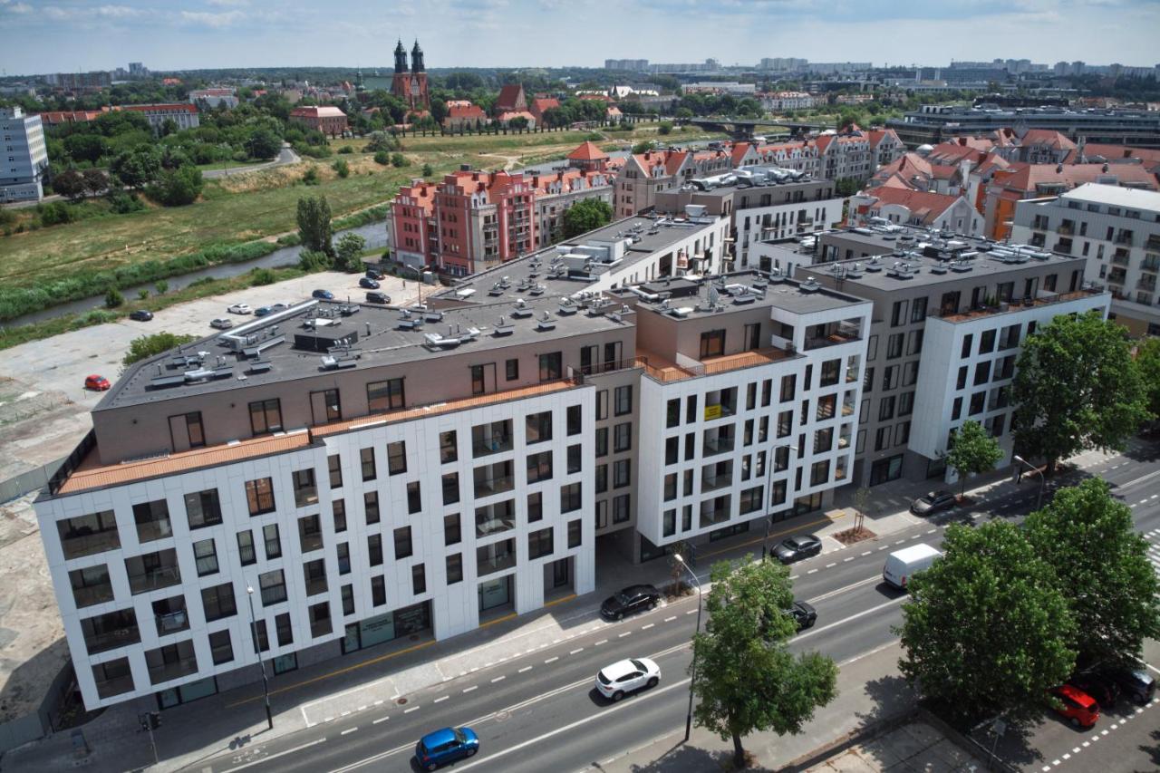 Essence Apartments Topaz Poznan Luaran gambar